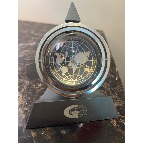 Pyramid Gyro Rotating Deck Clock - Picture 1 of 4